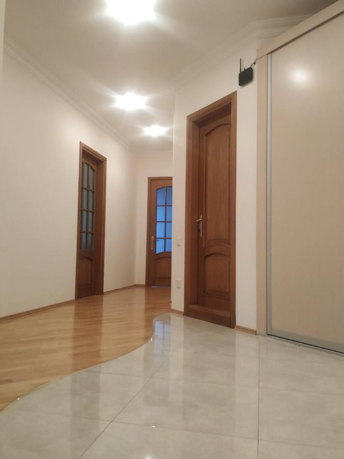 Central Apart Баку Екстериор снимка